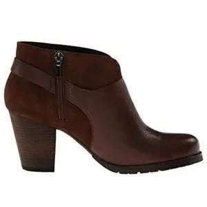 Clarks Women s Mission Parker Chelsea Boot